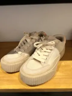 ZARA 35 ベージュ プラットフォームスニーカー