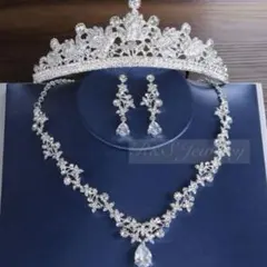 新品ジルコニアティアラネックレス＆イヤリングウェディングブライダル結婚式a