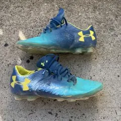 2026年最新】UNDER ARMOUR シューズの人気アイテム - メルカリ