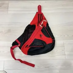 adidas Y2K 赤 ショルダーバッグ ボディバッグ ワンショルダー