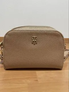 トミーヒルフィガー　ショルダーバッグ
