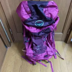 Osprey Kyte 46 登山用リュックワインレッド　レディースのサムネイル