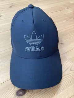 adidas オリジナルス　キャップ