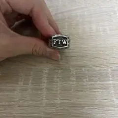 FTW 刻印 シルバーカラー リング