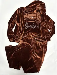 SHEIN ベロアセットアップ　パーカー　キャミ　ズボン　ブラウン