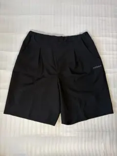 adidasアディダス　レディースハーフパンツ　黒　Ｌ