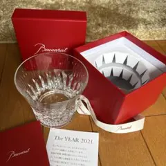 Item thumbnail for item 4e96c38e-06a6-49ab-84f7-061e4833788f