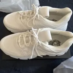 新品未使用 LOVEHUNTER ホワイト 厚底スニーカー 43 箱あり