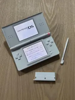ニンテンドーDS Lite ホワイト 本体　美品　動作確認済み