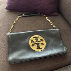 Item thumbnail for item 2102285e-a7b0-460f-9d33-f67e24a80a4c