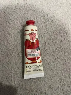 新品未開封　ロキシタンROSE ピーチ デ ヴィーニュ ハンドクリーム 30ml