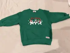 緑のキャラクター刺繍トレーナー