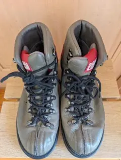 美品】Onitsuka Tiger WIGURVE スニーカー 26センチ - メルカリ