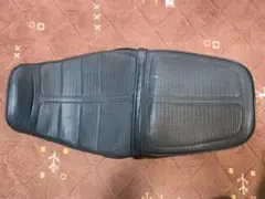 ゼファー400 純正シート Kawasaki書類入れ付きのサムネイル