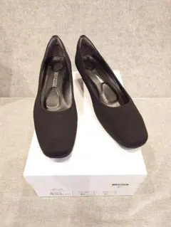 未使用 ／ 東京ソワール ローヒールパンプス（23.5cm／M）