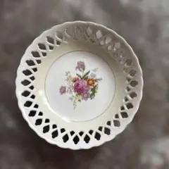 レトロな花柄 陶器皿 日本製