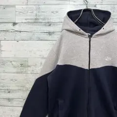 【ナイキ】刺繍ワンポイントロゴ ゆるだぼ レトロ 希少 スウェット パーカー