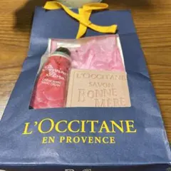 L'OCCITANE ハンドクリーム & ソープ ギフトセット 新品！