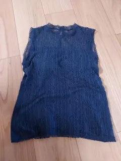 GU　カップ付き　タンクトップ　レース