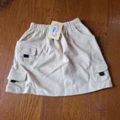 未使用品 クリーム色ポケットいっぱいスカート 95
