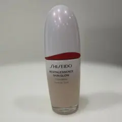 資生堂 SHISEIDOメーキャップエッセンススキングロウファンデーション140