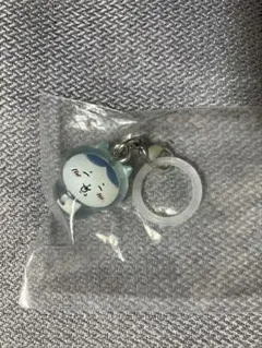 ちいかわ　めじるしアクセサリー　ハチワレ　パジャマ