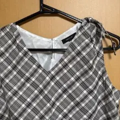 コムサCOMME CA ISM チェック柄 ノースリーブ ワンピース L裏地あり