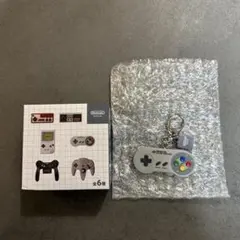 ニンテンドーミュージアム限定　ゲームハードキーホルダー　スーパーファミコン