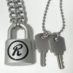 NANA 矢沢あい 本城蓮 レン カード 缶バッジ ギターピック 10点セット NANA 矢沢あい 本城蓮 レン カード 缶バッジ ギターピック 10点セット