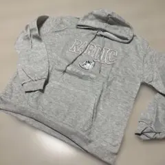 新品.未使用品.プリントパーカー.XXL.大きいサイズ.グレー.