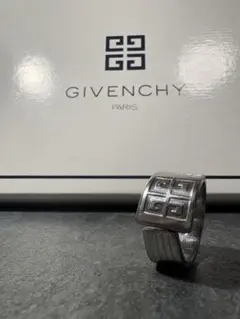 Givenchyリング25号前後