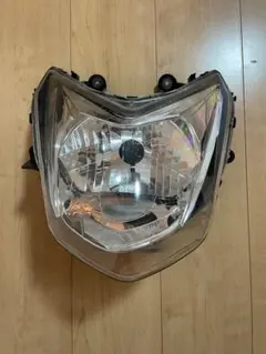 マグザム純正ヘッドライト中古 SG17 SG21共通 マグザム250まあまあ綺麗