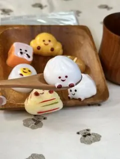 Item thumbnail for item 531e51c9-bae2-47e6-b050-eddaa50bb6b6