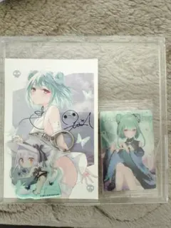 潤羽るしあ 活動1周年直筆サイン・アクリルキーホルダー・ウエハースカード