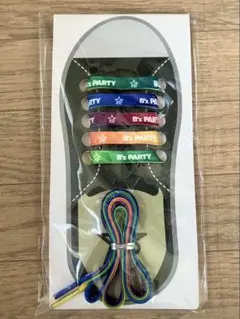 スニーカーの紐のサムネイル
