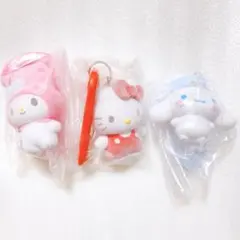 サンリオ　マスコットチャーム　カナビラ　マイメロディー　キティ　シナモンロール