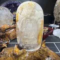 【高品質】普賢菩薩像 守りの象台座付き彫刻 水晶 ファイヤーヒーラー共生 高品質】普賢菩薩像 守りの象台座付き彫刻 水晶 ファイヤーヒーラー
