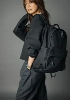 【FORME 】完売品　バックパック リュックのサムネイル