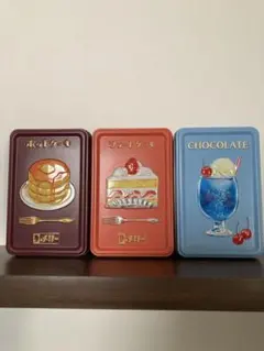 メリーチョコレート　ホットケーキ缶　ショートケーキ缶　クリームソーダ缶のサムネイル