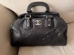 希少 レア　大型　CHANEL キャビアスキン マトラッセ ボストンバッグ 旅行のサムネイル