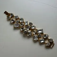 スワロフスキー　クリスタルストーン ゴールドブレスレット