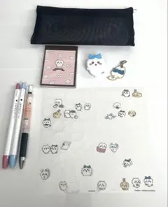 ちいかわ　ハチワレ　文房具セットノートペンクリップシールチャームペンケース