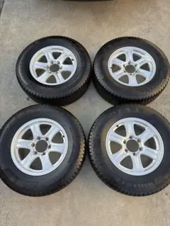 ガリ傷無し】ハイエースサイズ スタッドレス 215/60R17C - メルカリ