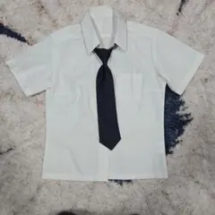 値下げ！ホワイト 半袖シャツ ネクタイ付き 120サイズ