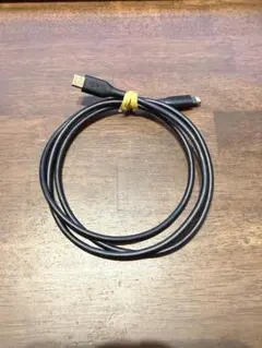 amazon basics USB-C-Lightningケーブル 黒 0.9mのサムネイル
