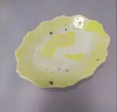 梅本勇 輪花オーバル小皿 イエロー 陶器 プレート 作家もの