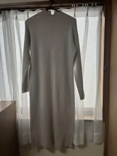 GU スウェットライクハイネックニットワンピース　Mサイズ