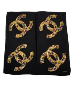 CHANEL ココマーク 　シルクスカーフ サイズ 65✖65　クリーニング渡し CHANEL ココマーク シルクスカーフ サイズ 65✖65 クリーニング渡し