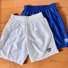 サッカー　umbro ハーフパンツ Mサイズ 白 青 2色セット