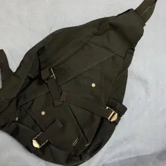 ブラック スリングバッグ ナイロン製